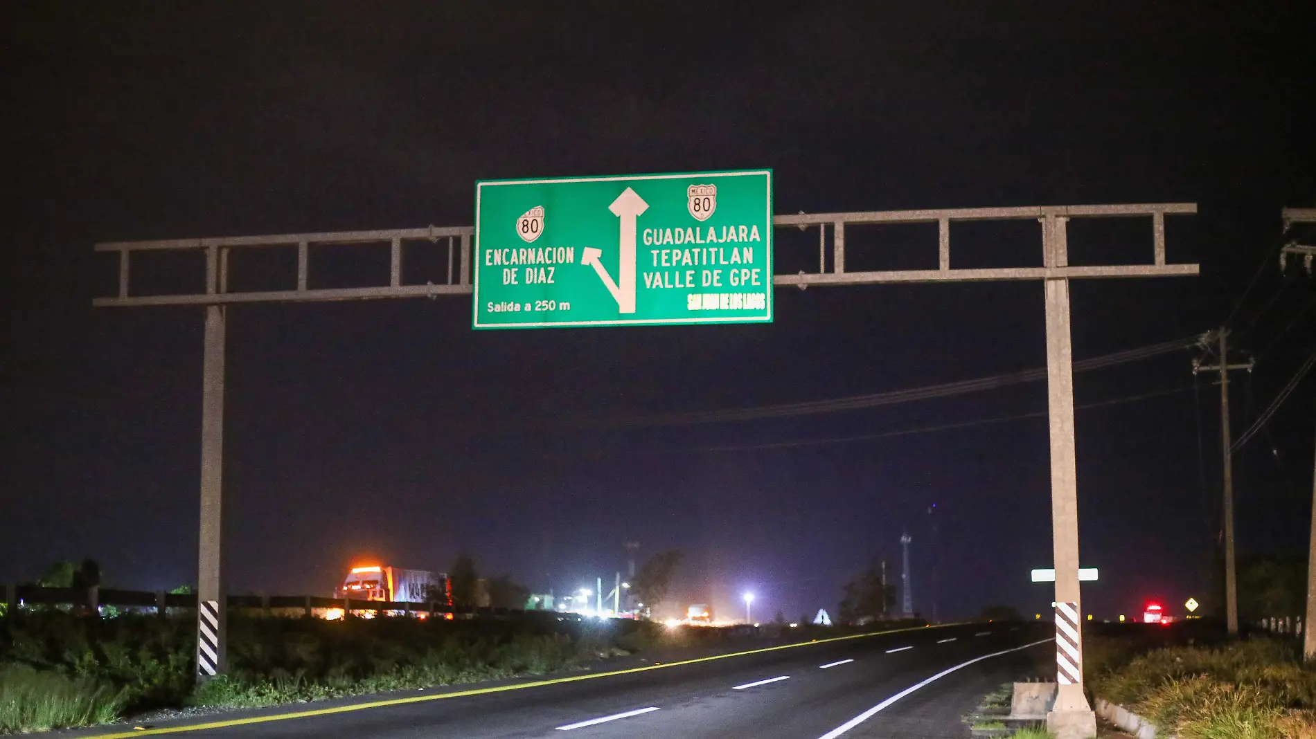 EN LA RUTA A LOS ALTOS, A LO LARGO DE 15 MUNICIPIOS, HAN DESAPARECIDO MÁS DE MIL PERSONAS. FOTOS FRANCISCO RODRÍGUEZ EL OCCIDENTAL (19)